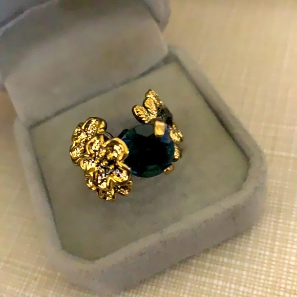 New Pretty London BlueTopaz Rhodium over Silver ring - Picture 7 of 16